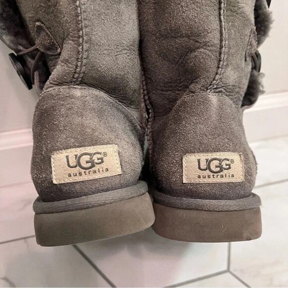 UGG Bailey Button Triplet Gray Boots Size 7 - Picture 4 of 7